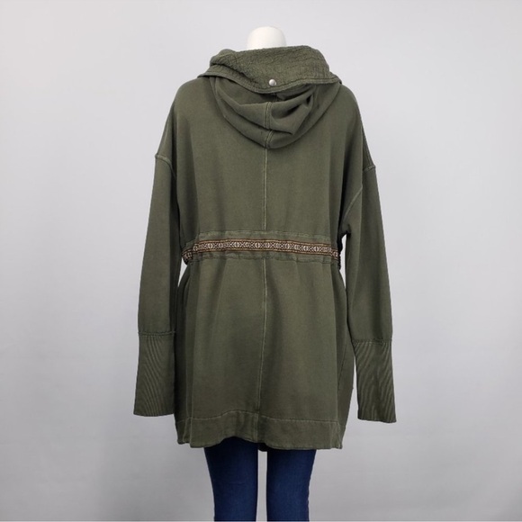 Free People oversized embroidered jacket cardigan with hood size medium green - Picture 7 of 11